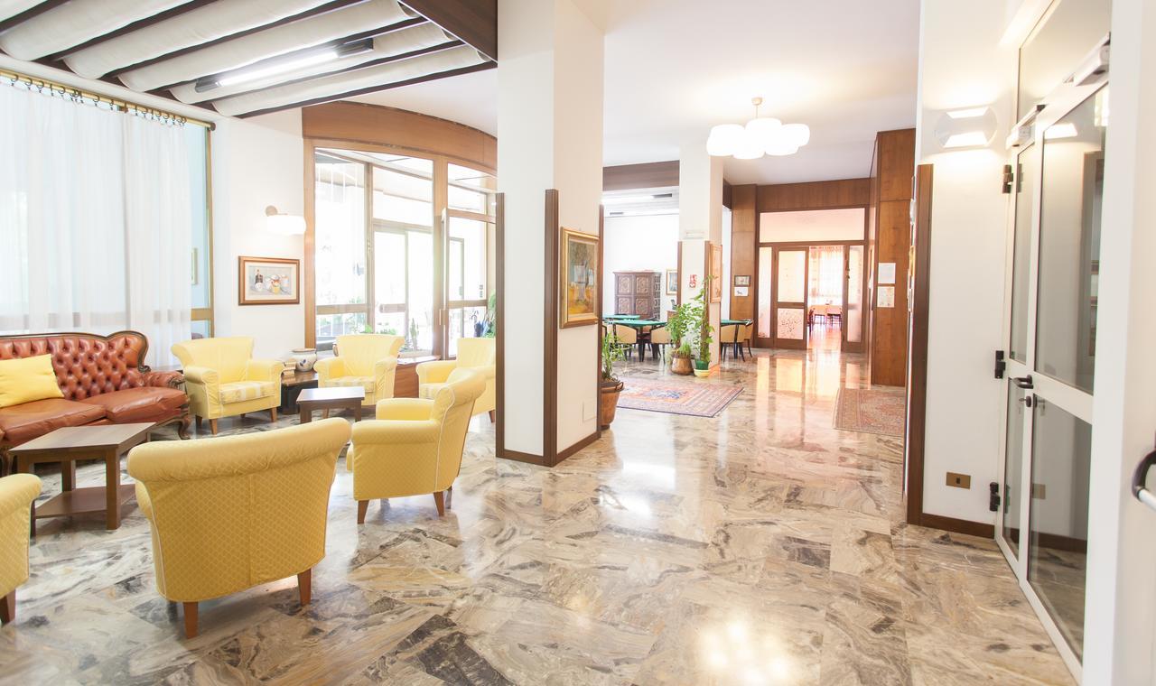 Hotel Quisisana Tabiano Terme Extérieur photo